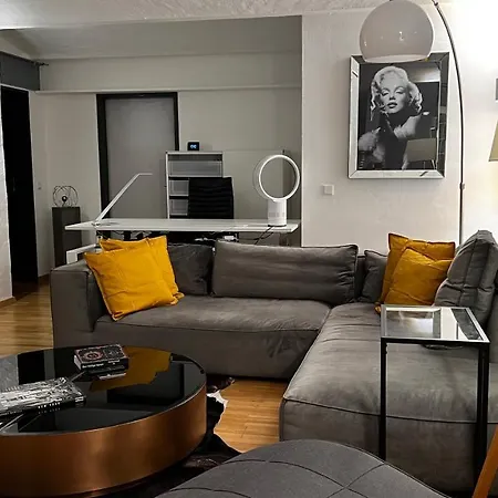 Appartement Aryve Erfurterloft - Boutique Loft Zentrumsnah Mit Kostenfreien Parkplaetzen, Design-interieur Und Netflix *