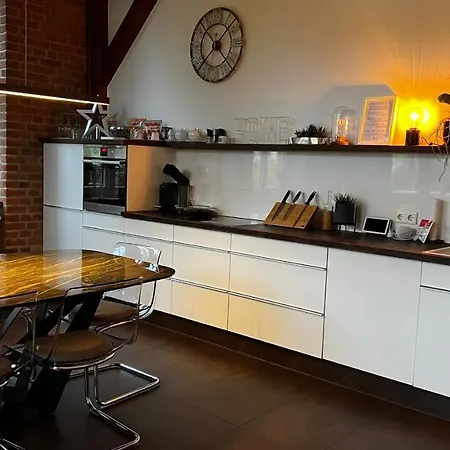 Aryve Erfurterloft - Boutique Loft Zentrumsnah Mit Kostenfreien Parkplaetzen, Design-interieur Und Netflix * Erfurt