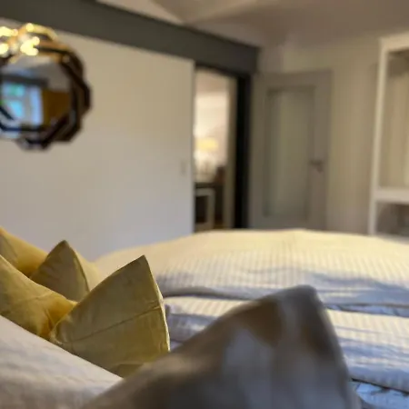 Appartement Aryve Erfurterloft - Boutique Loft Zentrumsnah Mit Kostenfreien Parkplaetzen, Design-interieur Und Netflix *